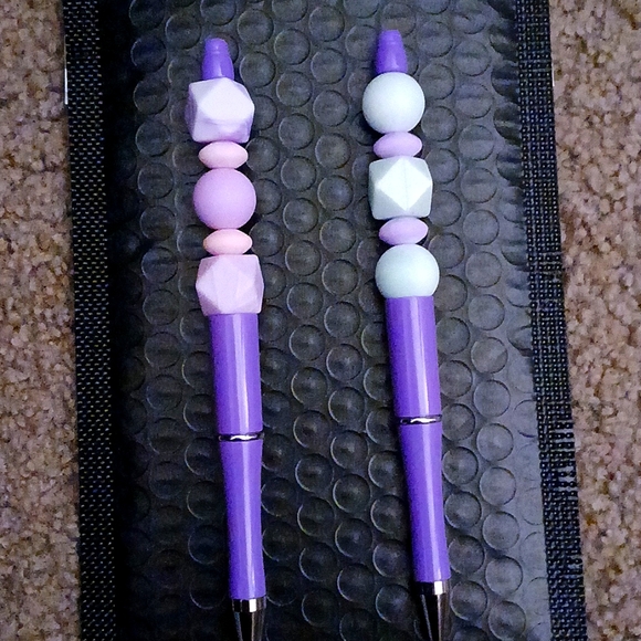 Custom one of a kind beadable pens. - Picture 1 of 3